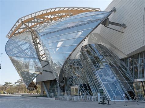 louis vuitton foundation building|fondation louis vuitton website.